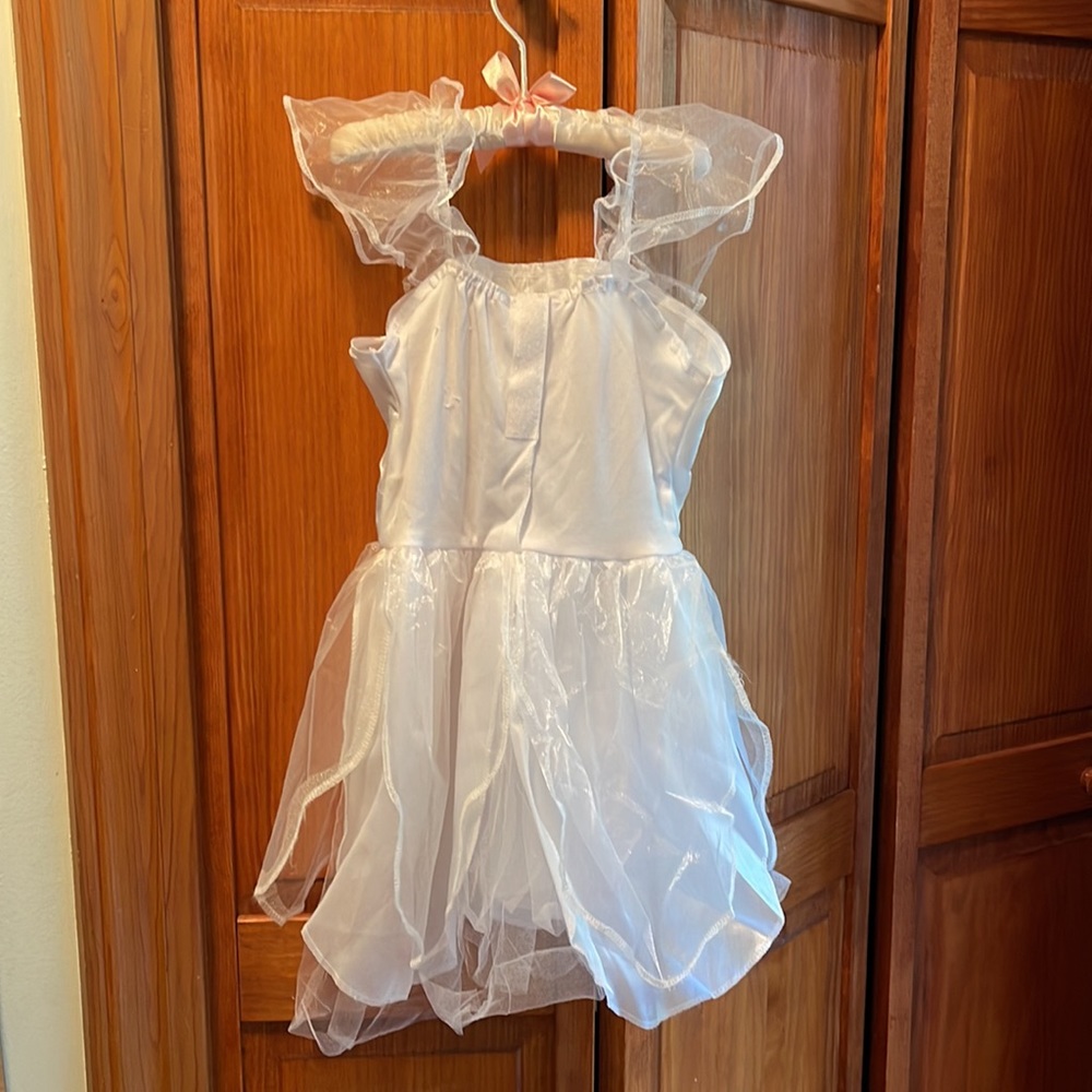 White Pixie Halloween 2 piece costume,used as Angel for Christmas pageant - Picture 4 of 12